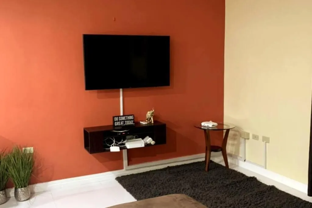 2 Bdr Elegance @ Winchester Estate New Kingston Apartman Jamaica