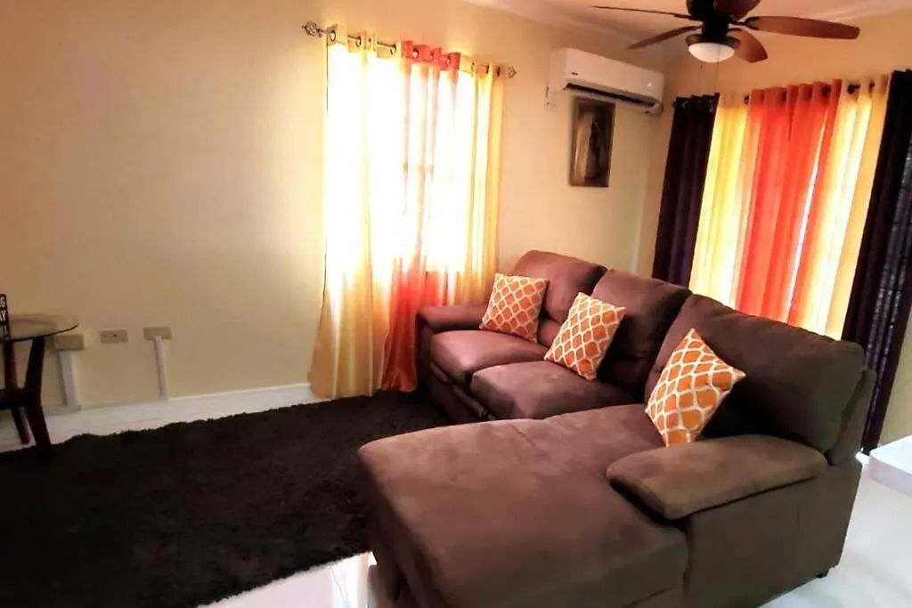 2 Bdr Elegance @ Winchester Estate New Kingston Apartman